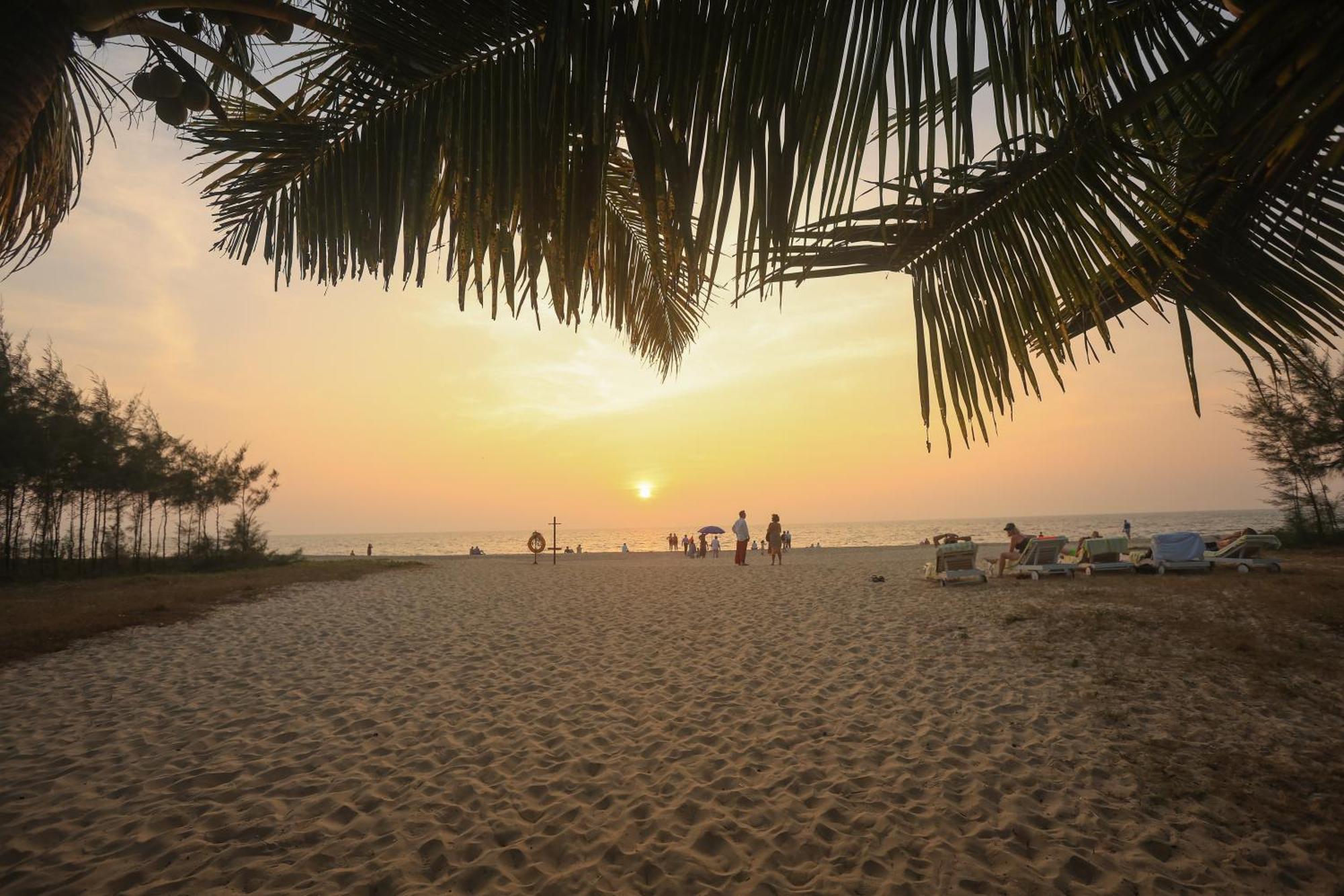 Marari Beach Resort Alleppey- Cgh Earth מאראריקולם מראה חיצוני תמונה